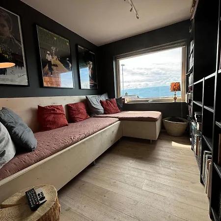 Villaer Stylish House For Rent Christmas 2025