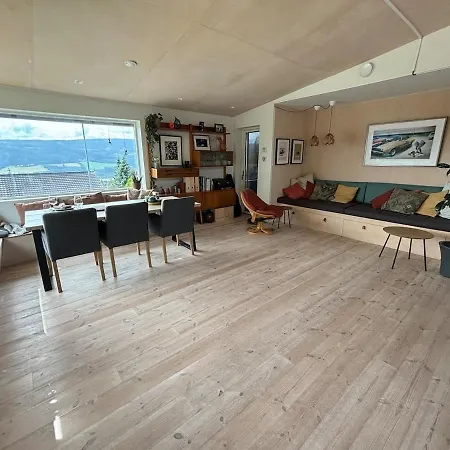 Villaer Stylish House For Rent Christmas 2025 *