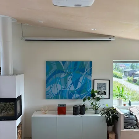 Stylish House For Rent Christmas 2025